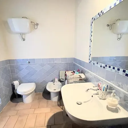 Todi By The Poolexclusive Poolwalk To Todi 5 Kmsrestaurant 05 Kmswifi 4*
