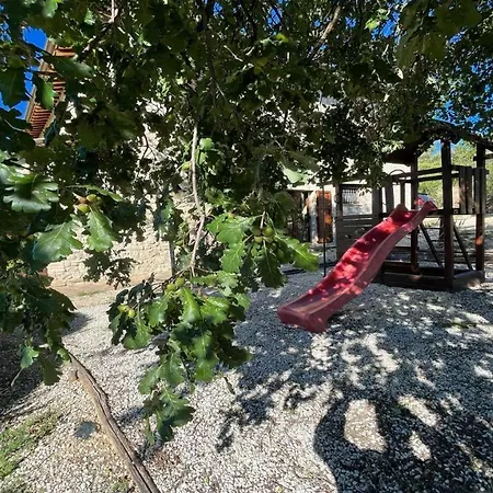 Hotel Todi By The Poolexclusive Poolwalk To Todi 5 Kmsrestaurant 05 Kmswifi